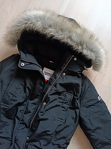Tommy suleparka xs (1 foto / 4)
