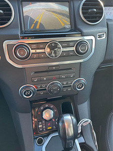 M/V Land Rover Discovery 4 2010 180kw (8 foto / 9)