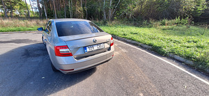 Продается Skoda Oktavia (7 фото из 10)
