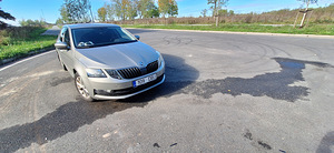 Продается Skoda Oktavia (8 фото из 10)