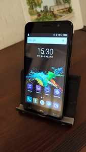 HOMTOM HT16 nutitelefon (1 foto / 3)