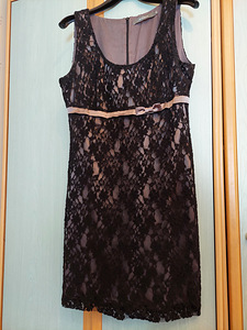 Платье женское размер 42, Reserved