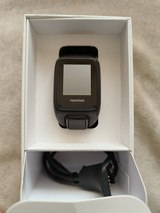 TOMTOM SPARK CARDIO (2 foto / 9)