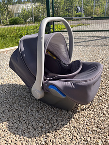 Beebi turvahäll (2 foto / 2)