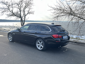 BMW 530 Xdrive (4 foto / 13)