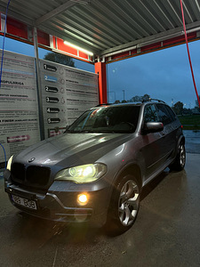 BMW X5 XDRIVE 35D (1 foto / 6)