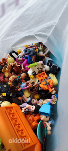 Täis kast LEGO klotsid , umb 70l