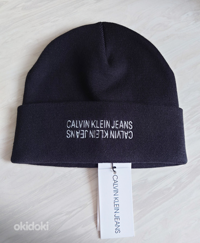 Uus Calvin Klein müts