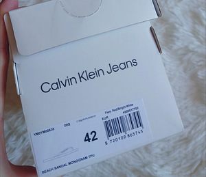 Новые Calvin Klein мужчкие шлепанцы, 42 (7 фото из 7)