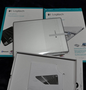 Logitech Ultrathin klaviatuur iPad 2,3,4 hõbe must (2 foto / 3)