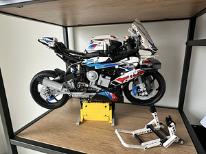 Lego technic BMW rr1000 (2 foto / 3)