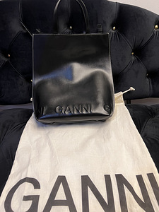 Сумка GANNI (1 фото из 10)
