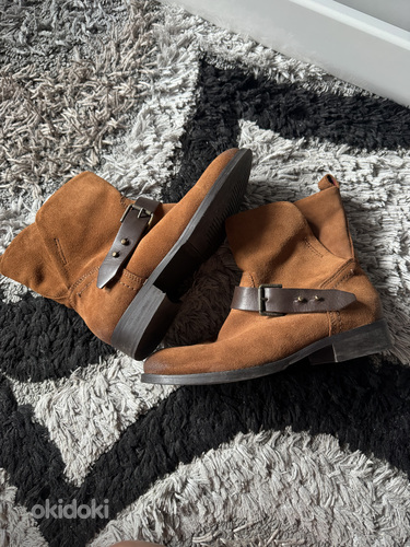 TOMMY HILFIGER DENIM Размер 39