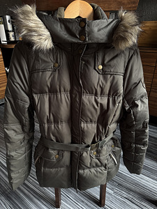 Esprit Down parka Suurus M Hea seisukorras! (2 foto / 6)