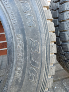 Dunlop lamellrehvid 225/65 R17 (7 foto / 10)