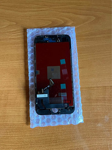 Новый экран iPhone, 8/SE 2020/2022, LCD + сенсор (2 фото из 2)