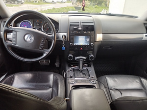 Продам volkswagen touareg 1 (4 фото из 13)