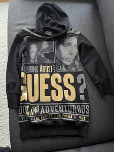 Guess (1 foto / 2)