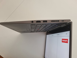 Lenovo ThinkPad Yoga X1 (3 foto / 5)