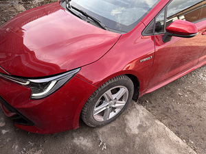 Toyota Corolla Hybrid (10 foto / 15)