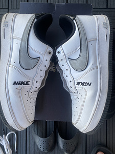 Nike Air Force 1 ja Nike Running Shoes (42.5) Mõlemad (6 foto / 6)