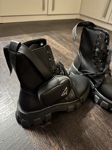 Winter boots (1 foto / 3)