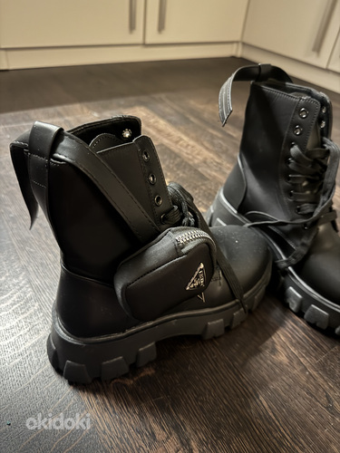 Winter boots