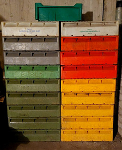 PLASTKASTID 735x445x175mm (erinevad värvid) (5 foto / 5)