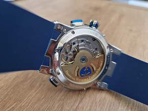 Uued meeste käekellad Ulysse Nardin El Toro (7 foto / 8)