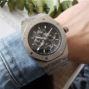 Uued meeste käekellad Audemars Piguet Perpetual Calendar (6 foto / 8)
