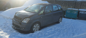 Opel Meriva 1.3D, 2007 (2 foto / 9)