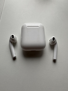 Наушники Airpods gen 1 (1 фото из 3)