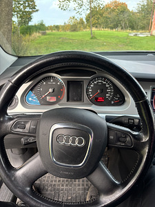 Audi a6c6 (10 фото из 12)