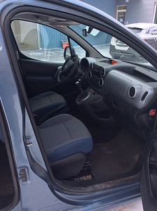 Citroen Berlingo 2011 (3 фото из 11)