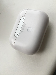 Apple Airpods Pro (2 foto / 2)