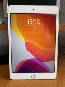 iPad mini 4 64 ГБ