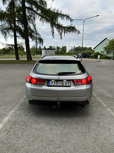 Honda Accord 2.0 115kW, 2009 (4 foto / 11)