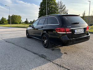 Продается: mercedes e220 (4 фото из 14)