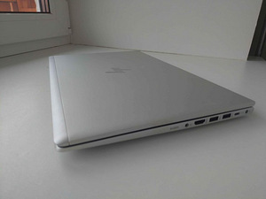HP EliteBook 650 Garantii, Puuteekraan, Näotuvastus (3 foto / 3)