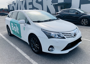 Takso autorent BOLT / Toyota Avensis LPG (4 foto / 9)