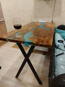 Epoksüvaigu laud (2 foto / 3)