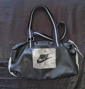 Spordikott Nike (1 foto / 4)