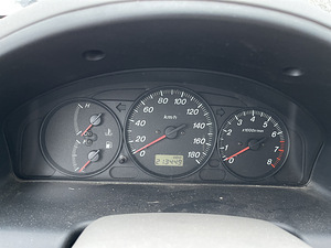 Mazda Demio 1.3 46kW (13 foto / 13)
