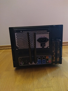 E3-1231v3/16GB/SSD 250GB/HDD 1TB/GTX 1060 6GB/ITX (6 foto / 10)