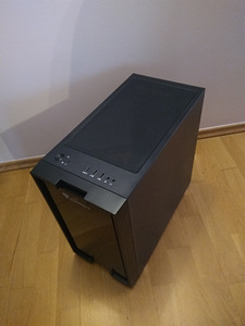 Ryzen 5 1600x/AB350M/16GB RAM/SSD Nvme 512GB/RX 6600XT 8GB (4 foto / 9)