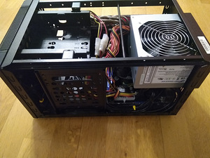 I5-4570S/B85I/8GB RAM/SSD 480GB/GTX 960 4GB/ITX (9 foto / 10)