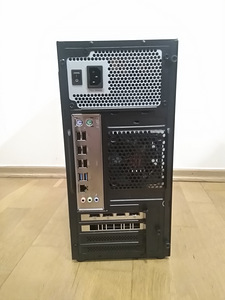 Xeon E5-2630/X99/16GB RAM/SSD 512GB/GTX 1660Ti 6GB (7 foto / 10)