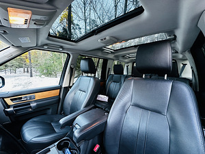 Land Rover Discovery 4 HSE Luxury (5 foto / 13)