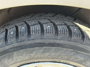 Hyundai Santa Fe (5 foto / 8)