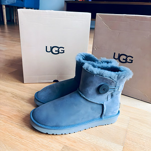 UGG (1 фото из 4)